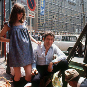 美女把屁股扒开把鸡鸡露出的视频
