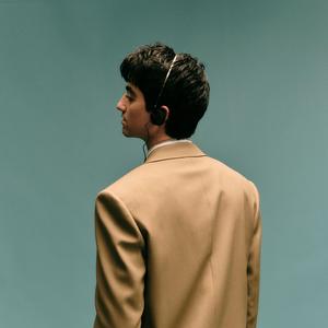 美女把屁股扒开把鸡鸡露出的视频
